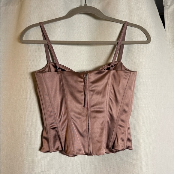 Aritzia Wilfred Dazzle Satin Bustier Top in Mauve Size 0 - Picture 6 of 11